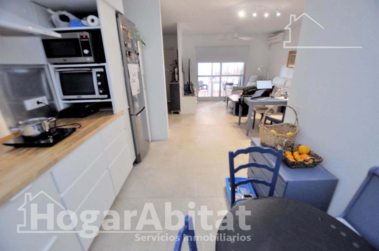Adosado de 3 habitaciones en La Pobla de Farnals en venta con piscina garaje - 385.000 € (Ref: 9473000)