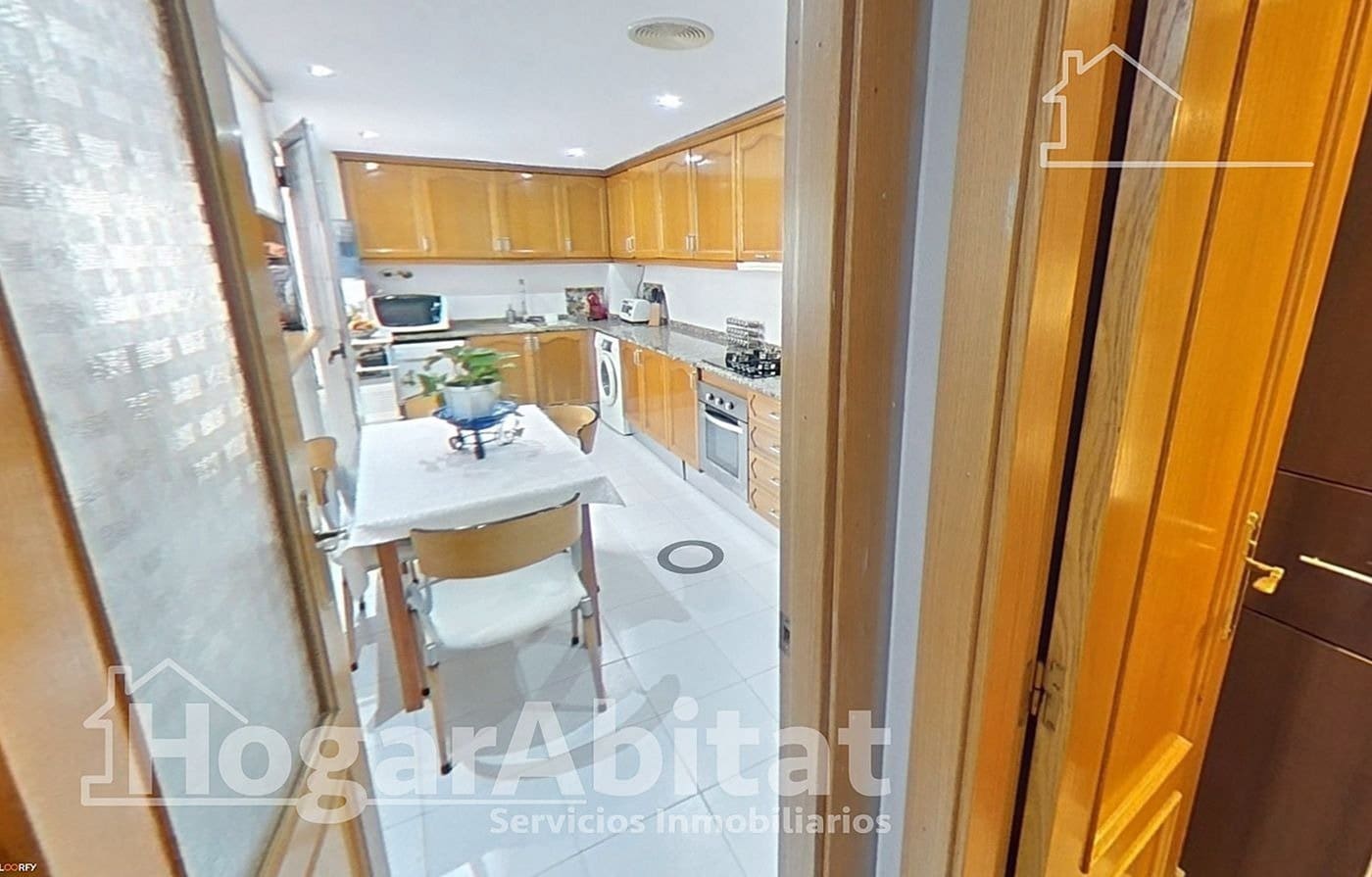 4 chambre Penthouse à vendre à Mislata - 550 000 € (Ref: 9473003)