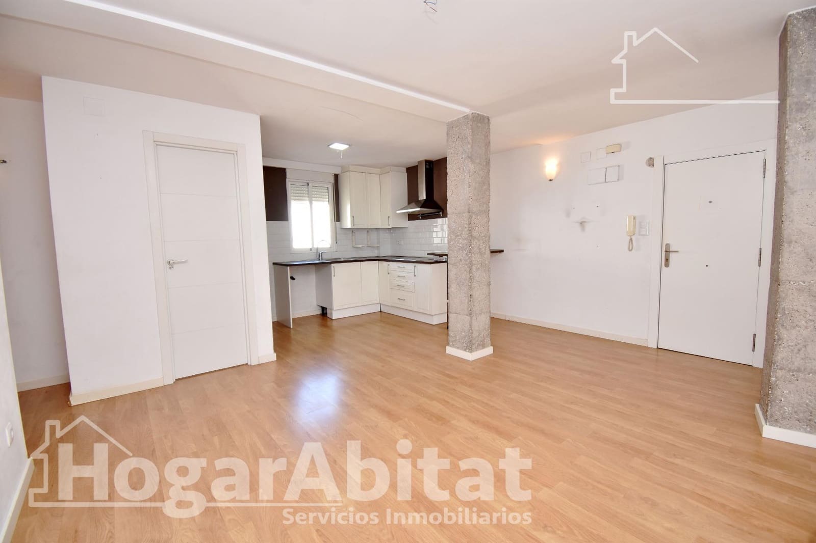 2 slaapkamer Flat te koop in Valencia stad - € 275.000 (Ref: 9473010)