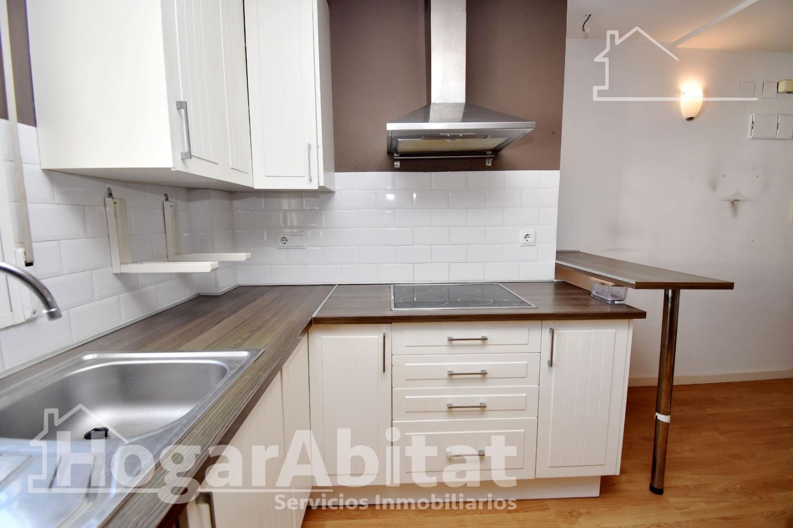 2 slaapkamer Flat te koop in Valencia stad - € 275.000 (Ref: 9473010)