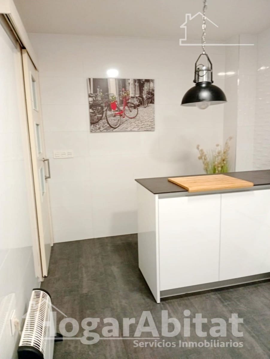 4 chambre Villa/Maison Mitoyenne à vendre à Onda avec garage - 230 000 € (Ref: 9473017)