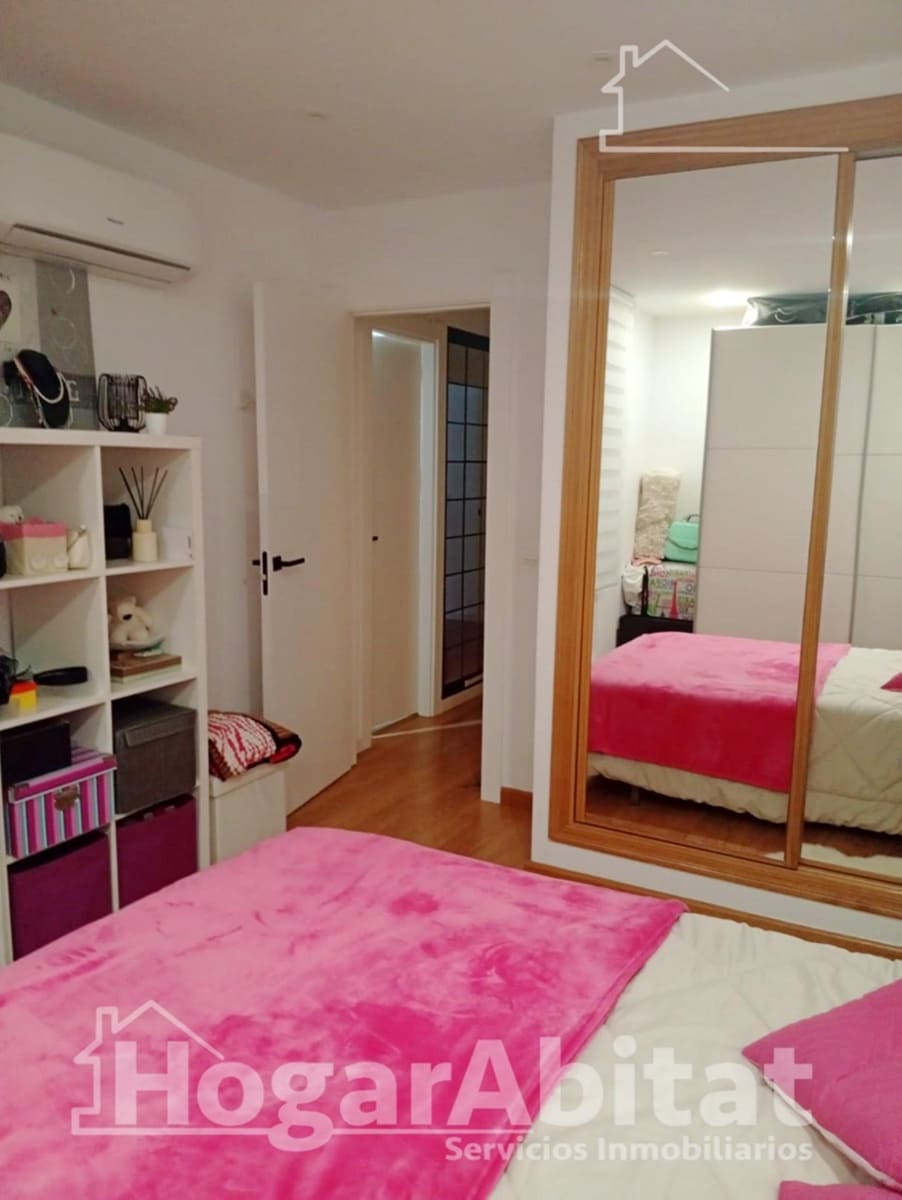 4 chambre Villa/Maison Mitoyenne à vendre à Onda avec garage - 230 000 € (Ref: 9473017)