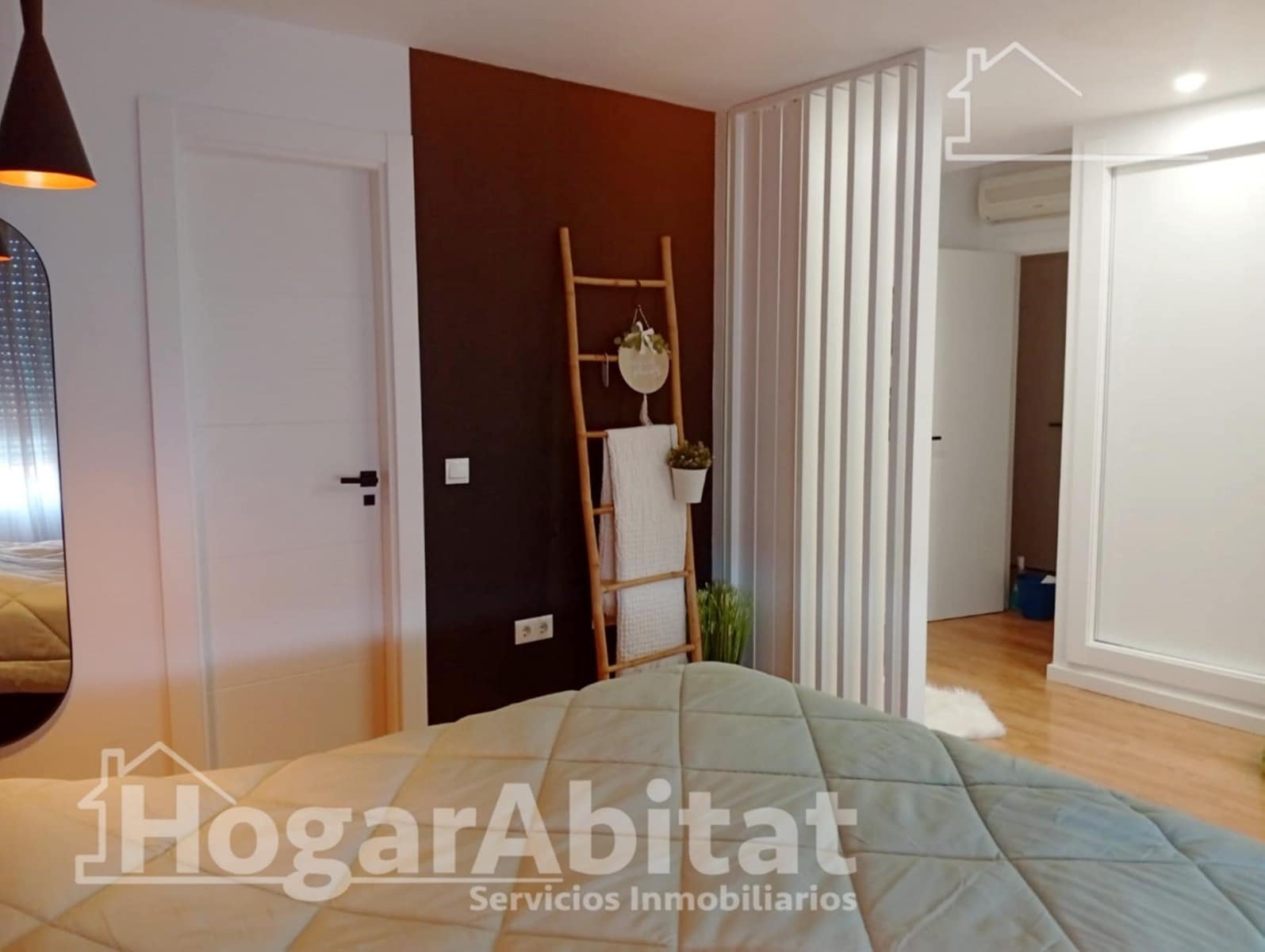 4 chambre Villa/Maison Mitoyenne à vendre à Onda avec garage - 230 000 € (Ref: 9473017)