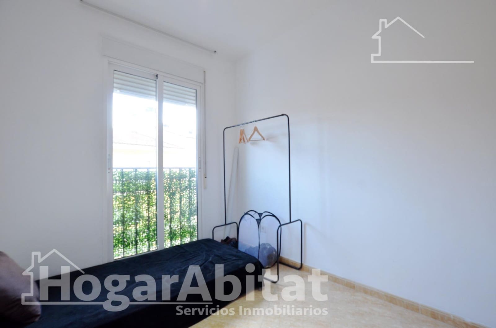 2 slaapkamer Flat te koop in Simat de la Valldigna met zwembad - € 98.000 (Ref: 9473024)