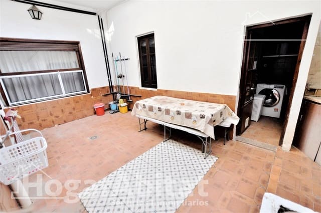 5 soverom Hus til salgs i Sagunto / Sagunt med garasje - € 349 000 (Ref: 9473032)