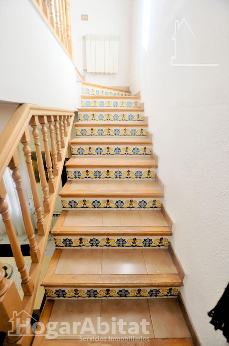 5 sypialnia Dom na sprzedaż w Sagunto / Sagunt z garażem - 349 000 € (Ref: 9473032)