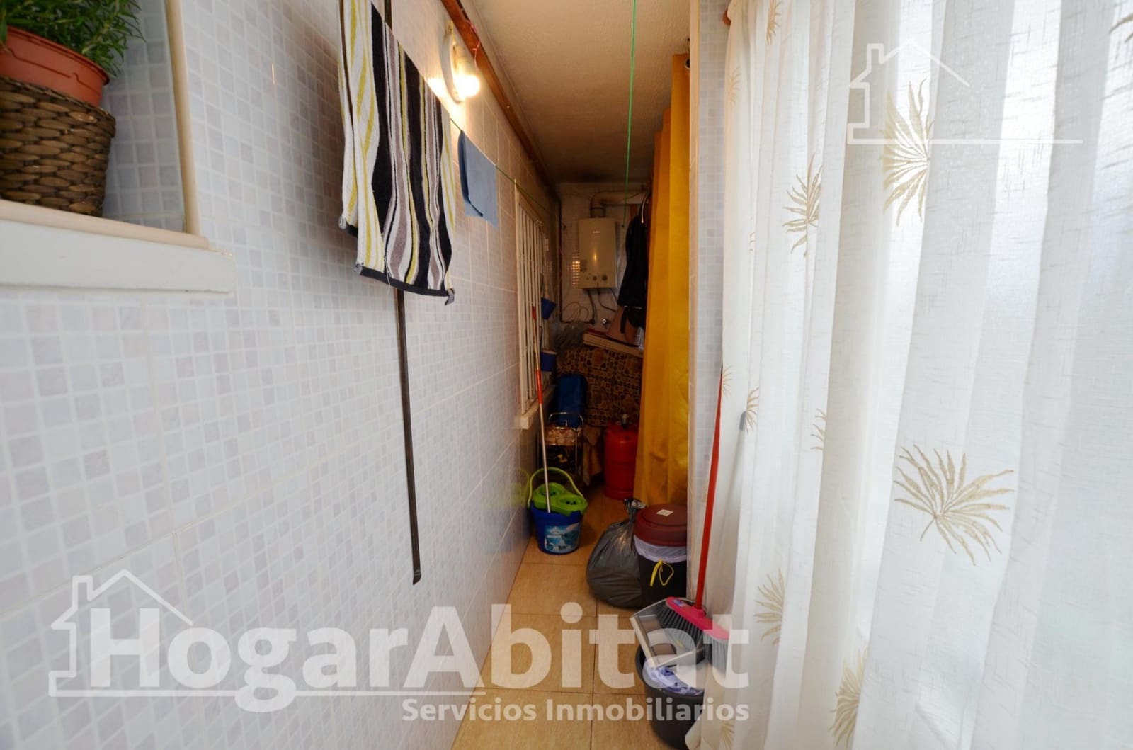 3 bedroom Flat for sale in Alicante / Alacant city - € 165,000 (Ref: 9474227)