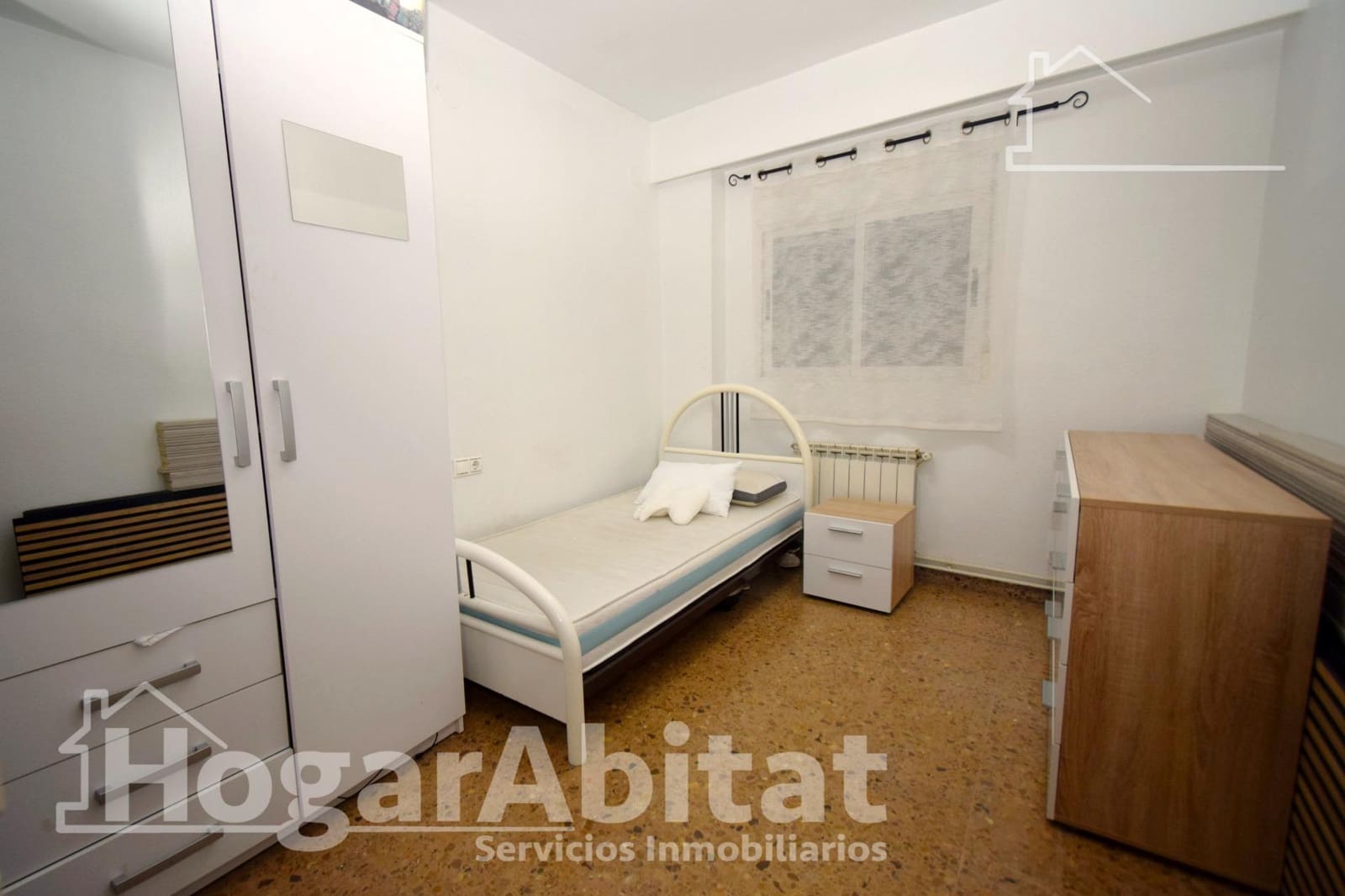3 bedroom Flat for sale in Paterna - € 165,000 (Ref: 9474228)