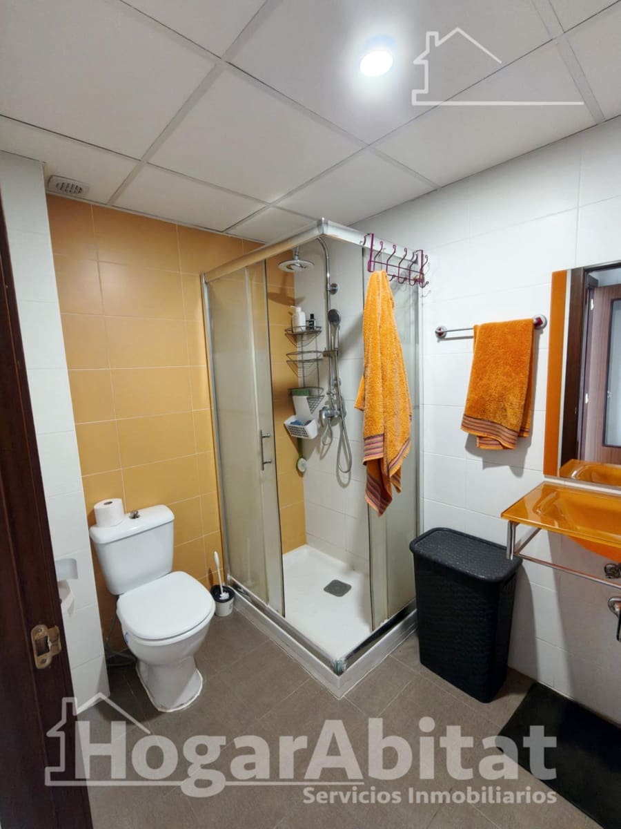 Piso de 3 habitaciones en Paterna en venta con garaje - 231.500 € (Ref: 9474230)