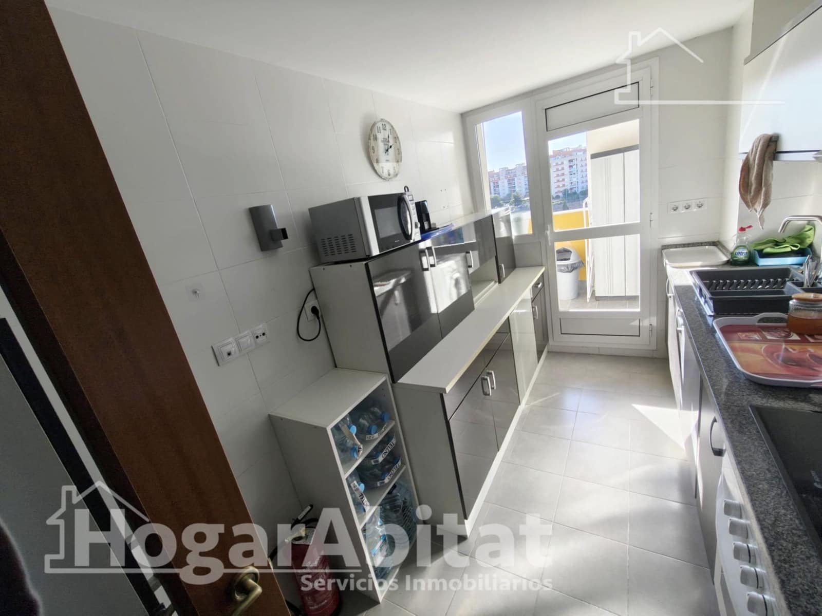 Piso de 3 habitaciones en Paterna en venta con garaje - 231.500 € (Ref: 9474230)