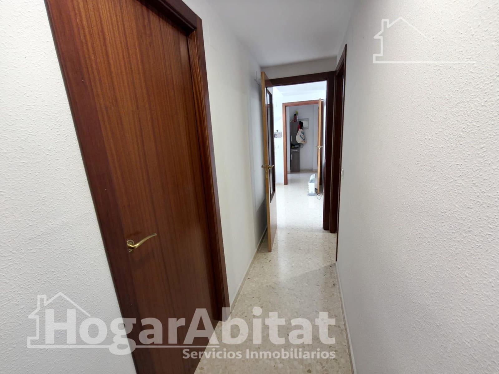 Piso de 3 habitaciones en Paterna en venta con garaje - 231.500 € (Ref: 9474230)