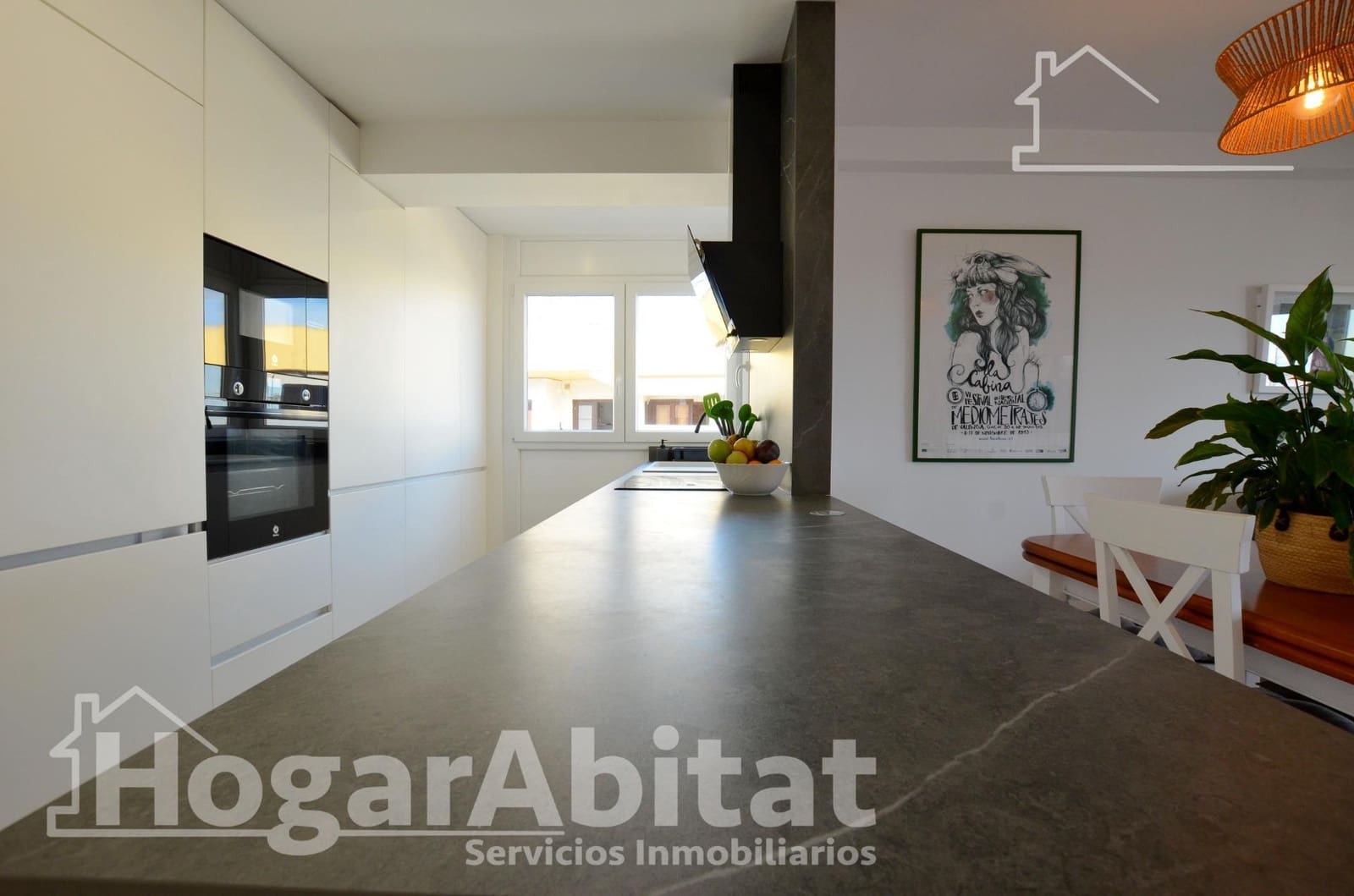 3 bedroom Flat for sale in Oliva with garage - € 220,000 (Ref: 9474235)