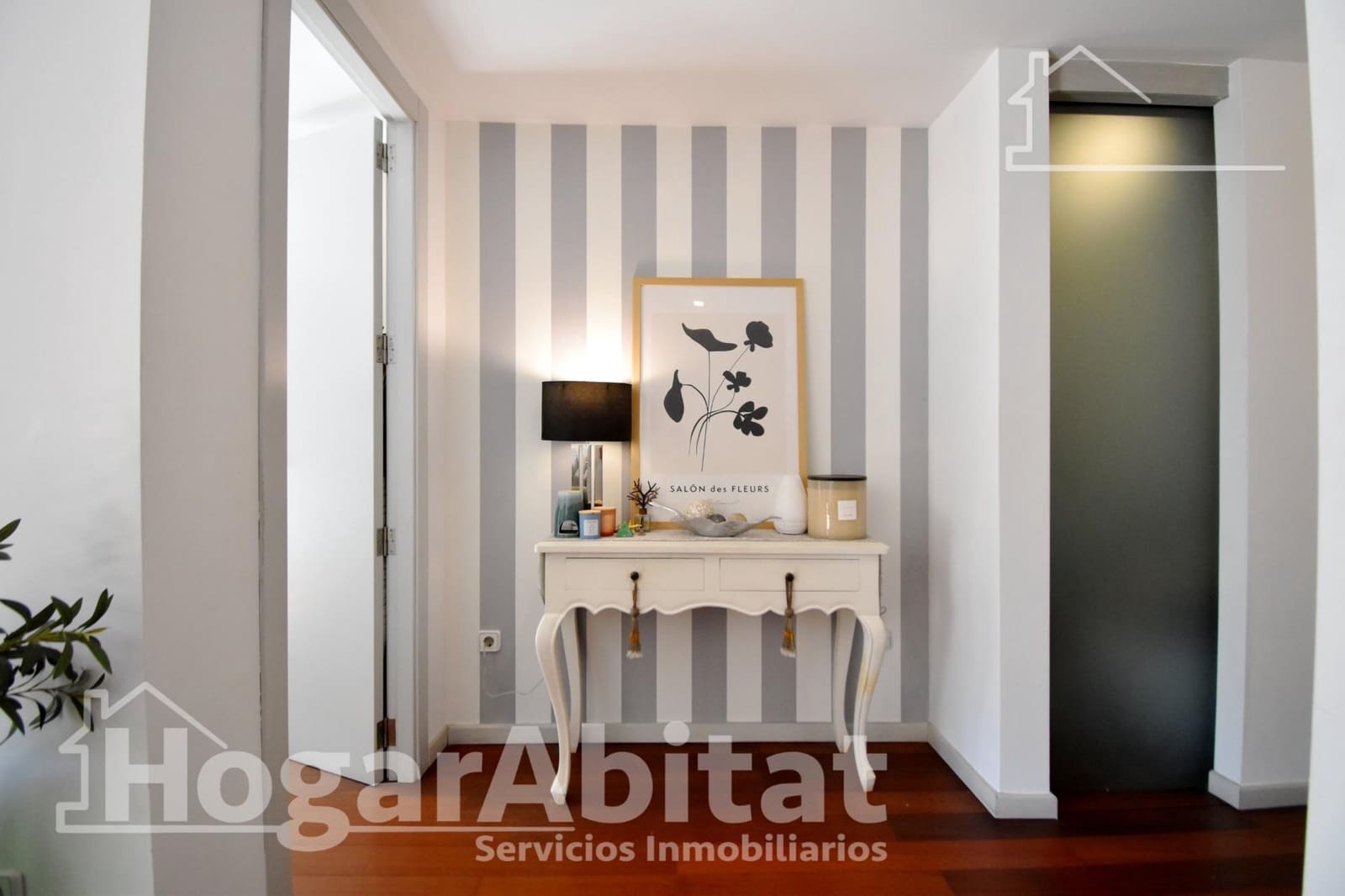 3 makuuhuone Asunto myytävänä paikassa Oliva - 185 000 € (Ref: 9474237)