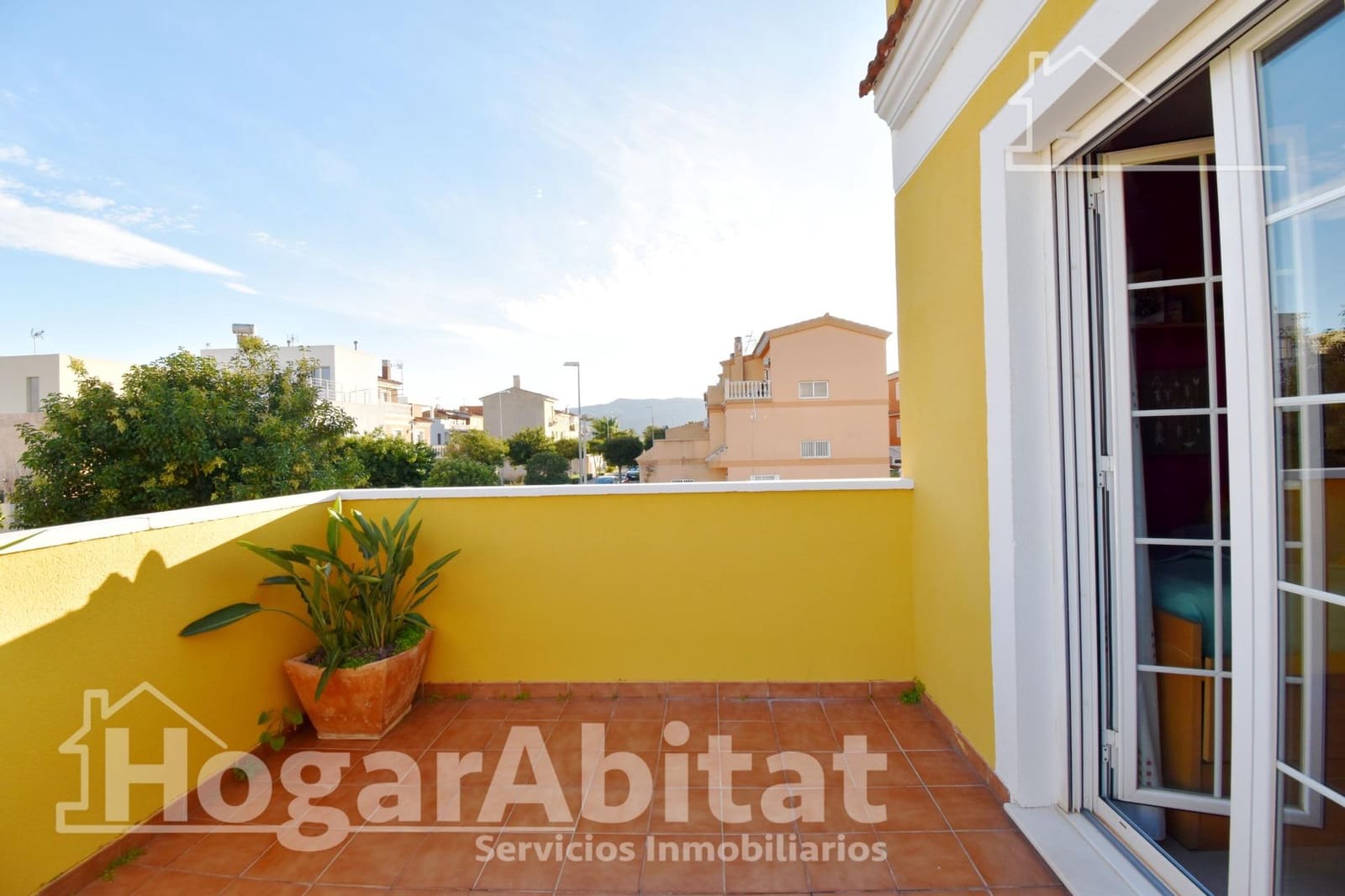 3 slaapkamer Rijtjeshuis te koop in Cullera met zwembad garage - € 350.000 (Ref: 9474240)