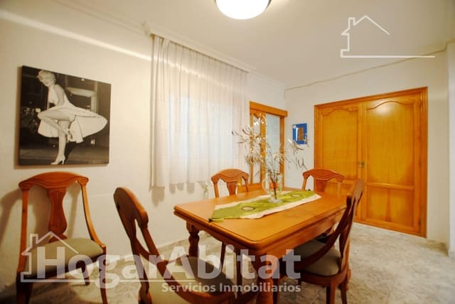 3 quarto Casa em Banda para venda em Tavernes de la Valldigna - 130 000 € (Ref: 9474249)