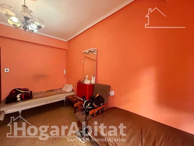 4 bedroom Flat for sale in Algemesí - € 85,000 (Ref: 9474926)