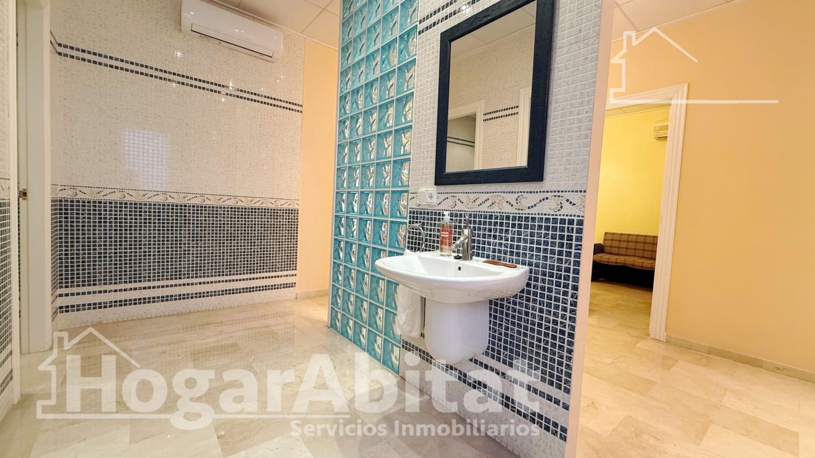 11 bedroom Flat for sale in Gandia - € 210,000 (Ref: 9474928)