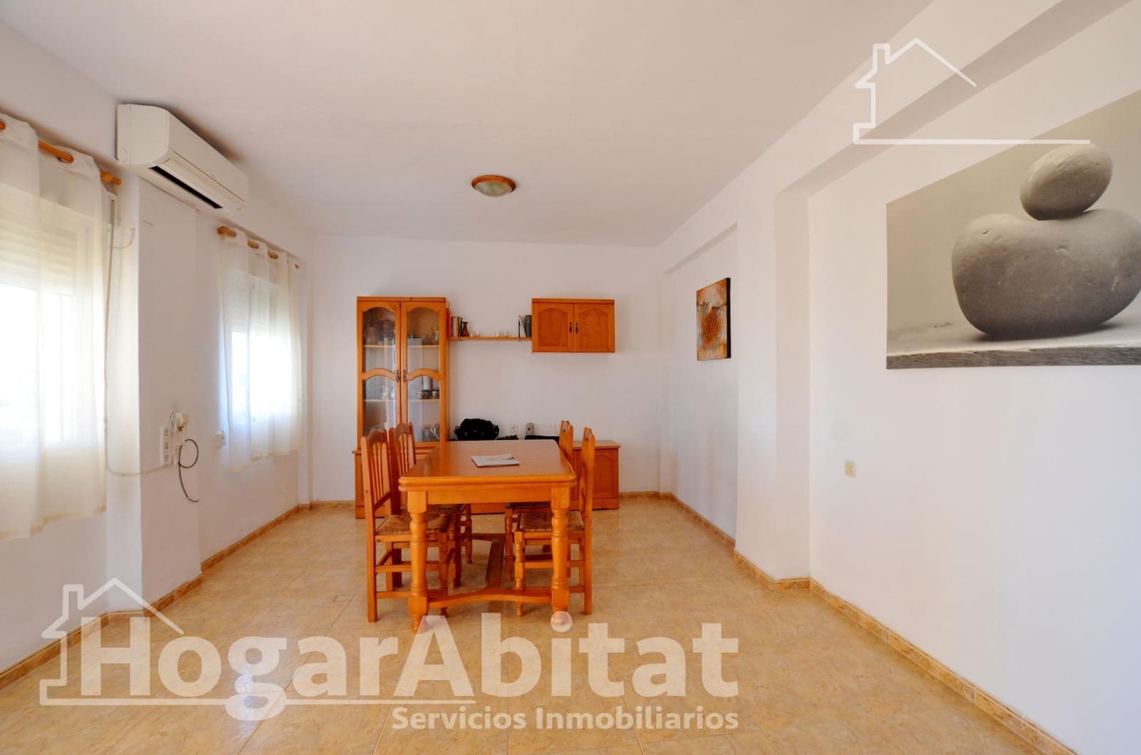 3 bedroom Flat for sale in Piles - € 160,000 (Ref: 9474932)