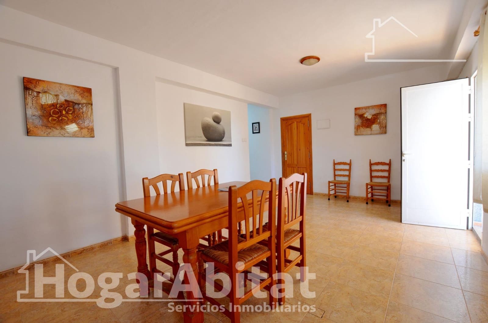 3 bedroom Flat for sale in Piles - € 160,000 (Ref: 9474932)