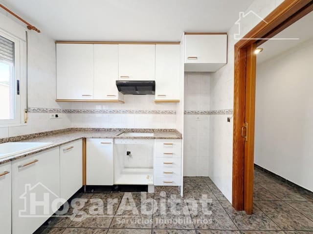 Piso de 3 habitaciones en Tavernes de la Valldigna en venta - 94.000 € (Ref: 9474938)
