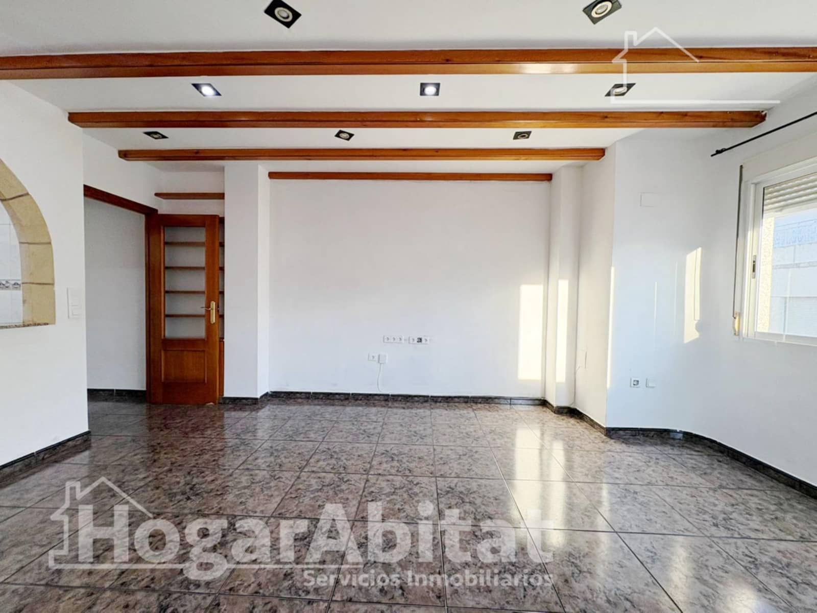 Piso de 3 habitaciones en Tavernes de la Valldigna en venta - 94.000 € (Ref: 9474938)