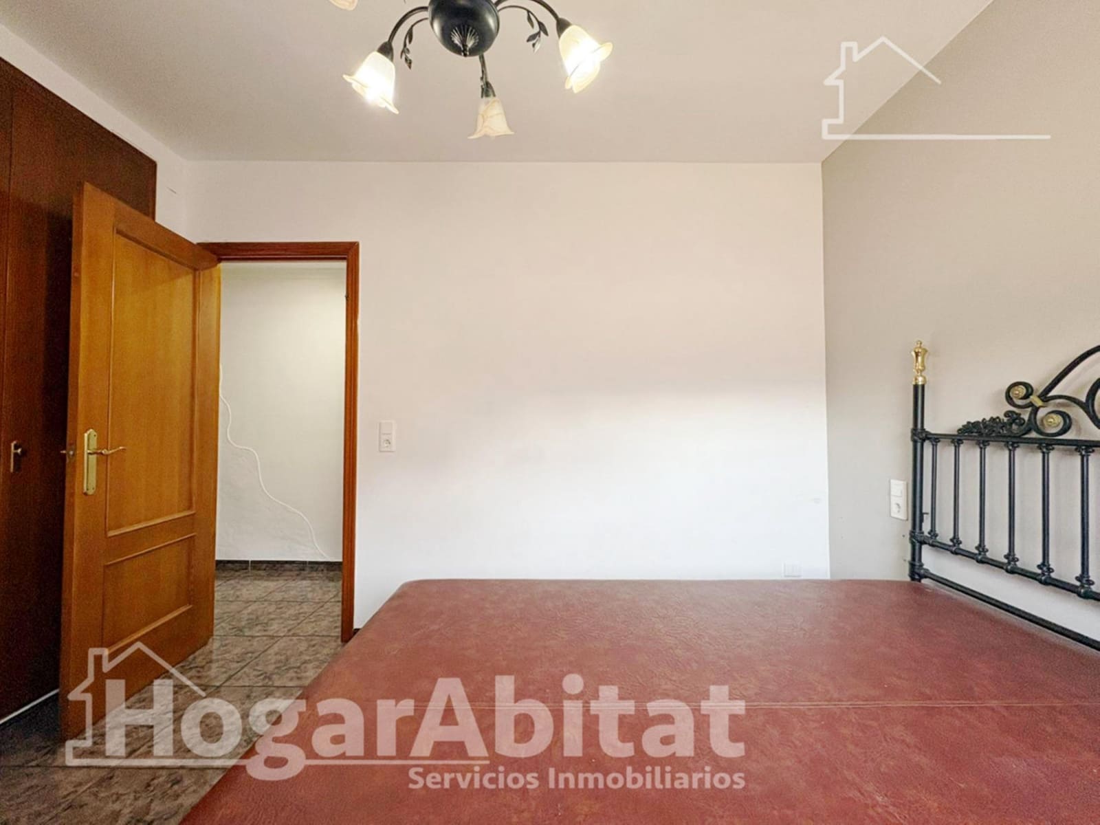 Piso de 3 habitaciones en Tavernes de la Valldigna en venta - 94.000 € (Ref: 9474938)