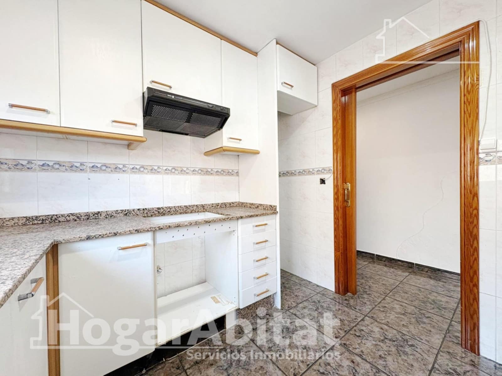 Piso de 3 habitaciones en Tavernes de la Valldigna en venta - 94.000 € (Ref: 9474938)