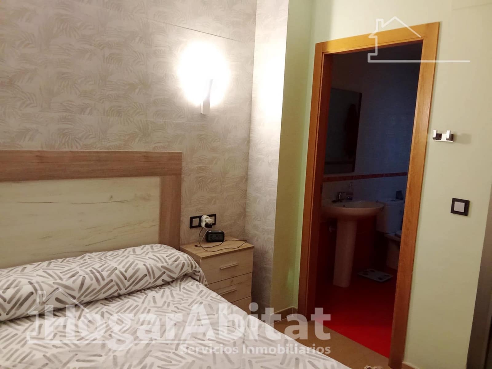 3 bedroom Townhouse for sale in Alginet with garage - € 265,000 (Ref: 9474957)