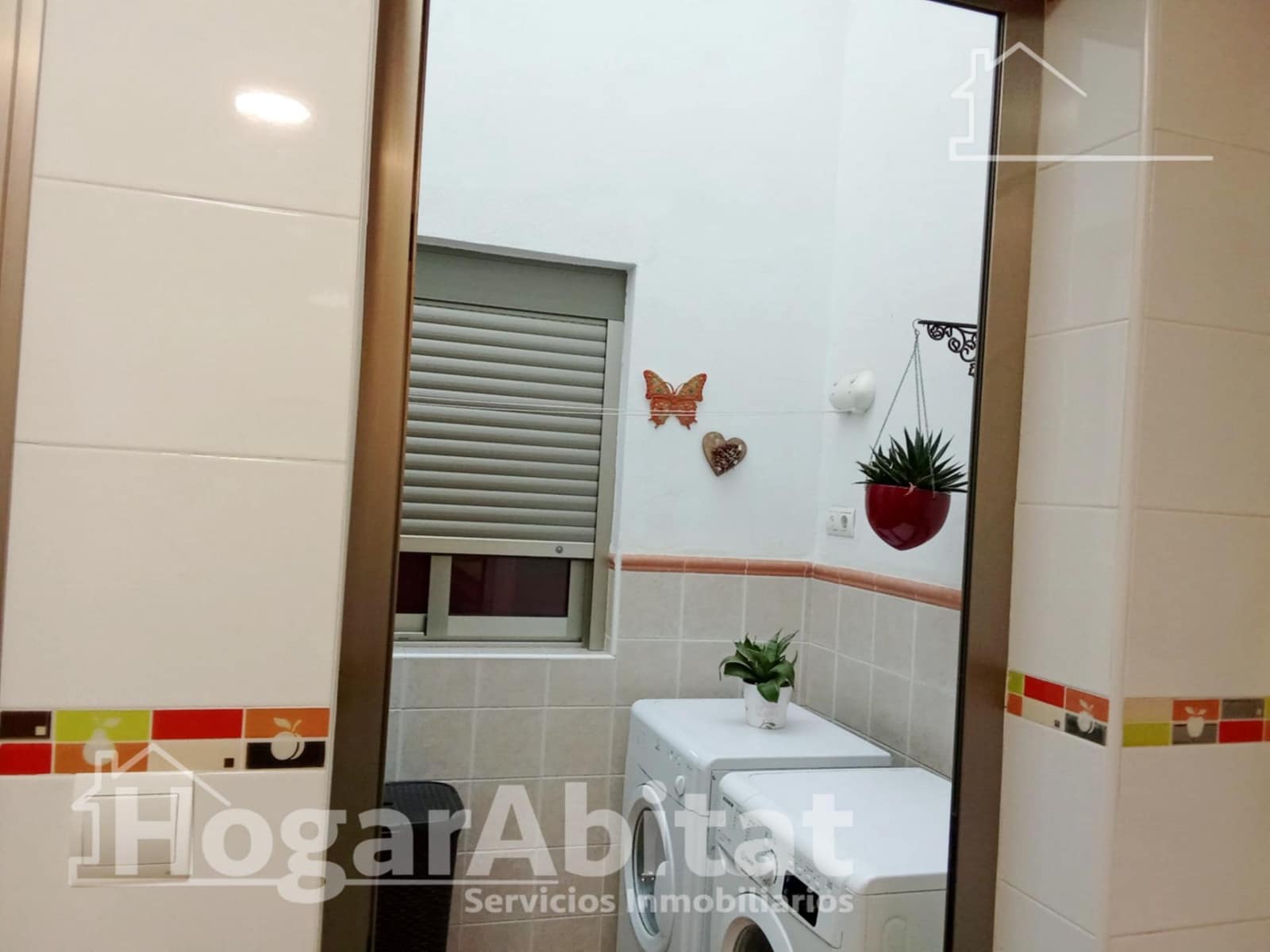 3 bedroom Townhouse for sale in Alginet with garage - € 265,000 (Ref: 9474957)