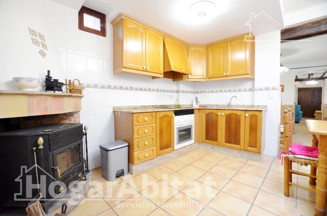 Casa de 3 habitaciones en La Font d'En Carròs en venta - 195.000 € (Ref: 9474966)