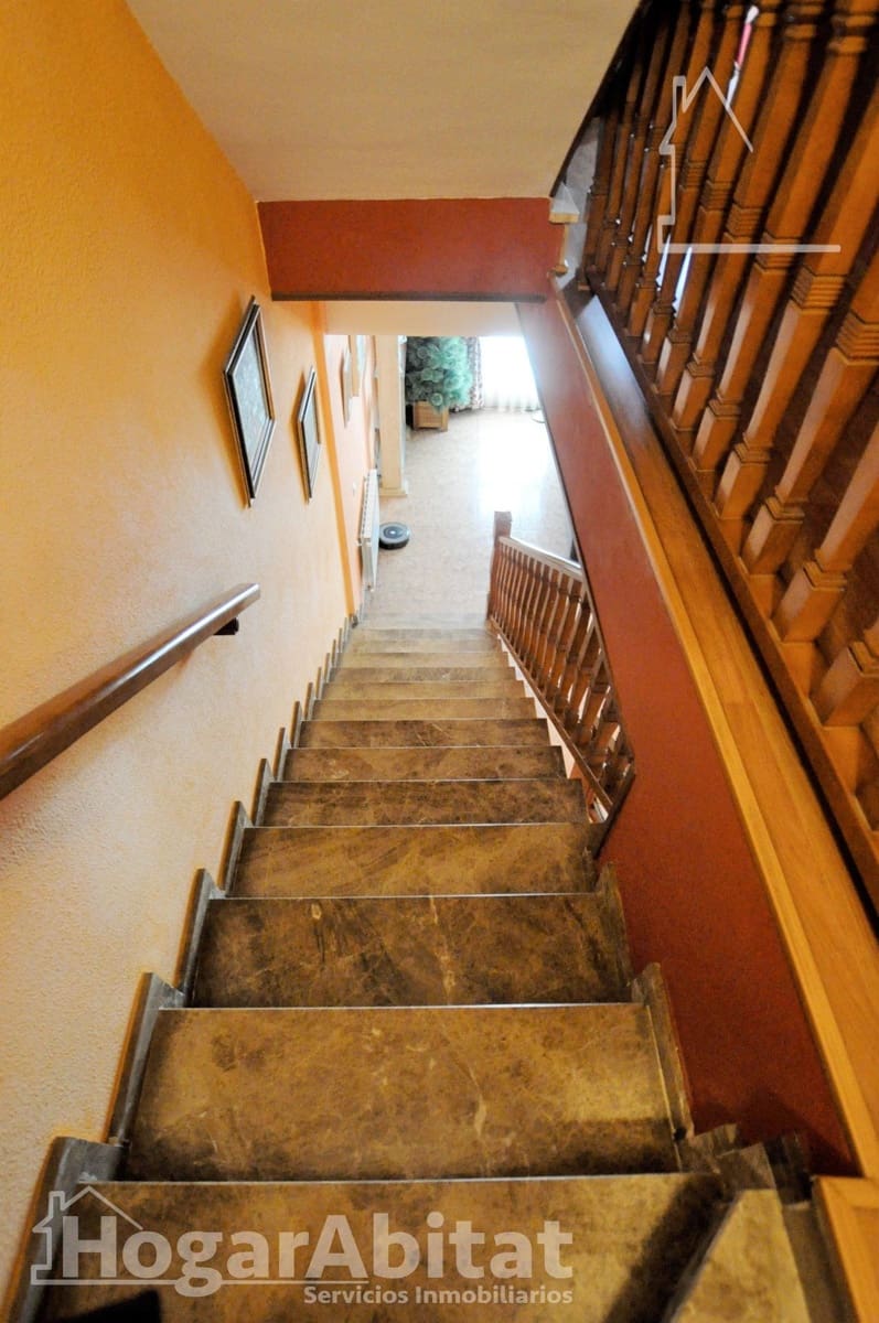 4 soverom Rekkehus til salgs i Pucol med garasje - € 395 000 (Ref: 9476137)