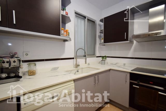 4 soveværelse Lejlighed til salg i Vilamarxant / Villamarchante med garage - € 190.000 (Ref: 9476142)