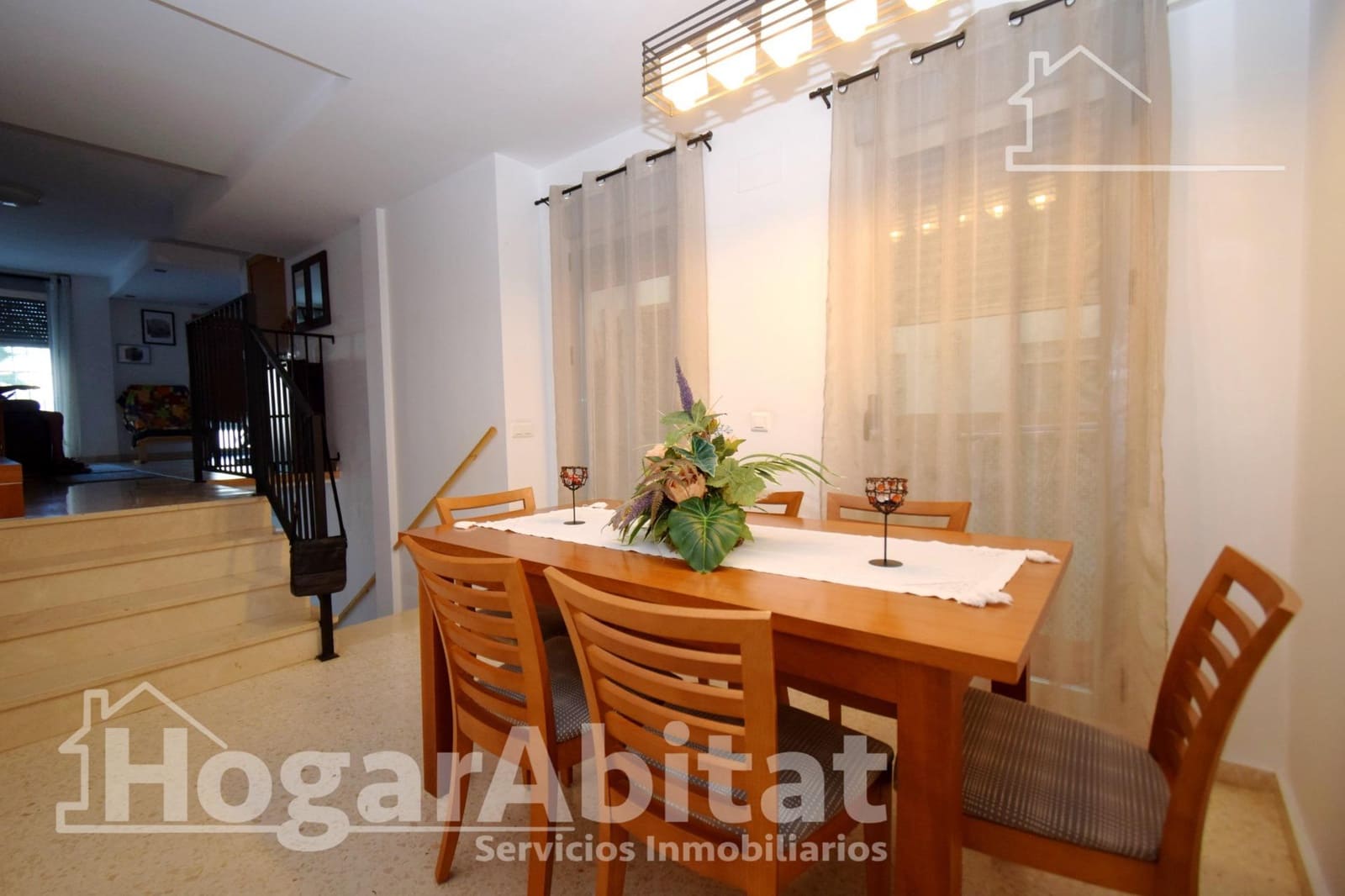 4 bedroom Flat for sale in Vilamarxant / Villamarchante with garage - € 190,000 (Ref: 9476142)