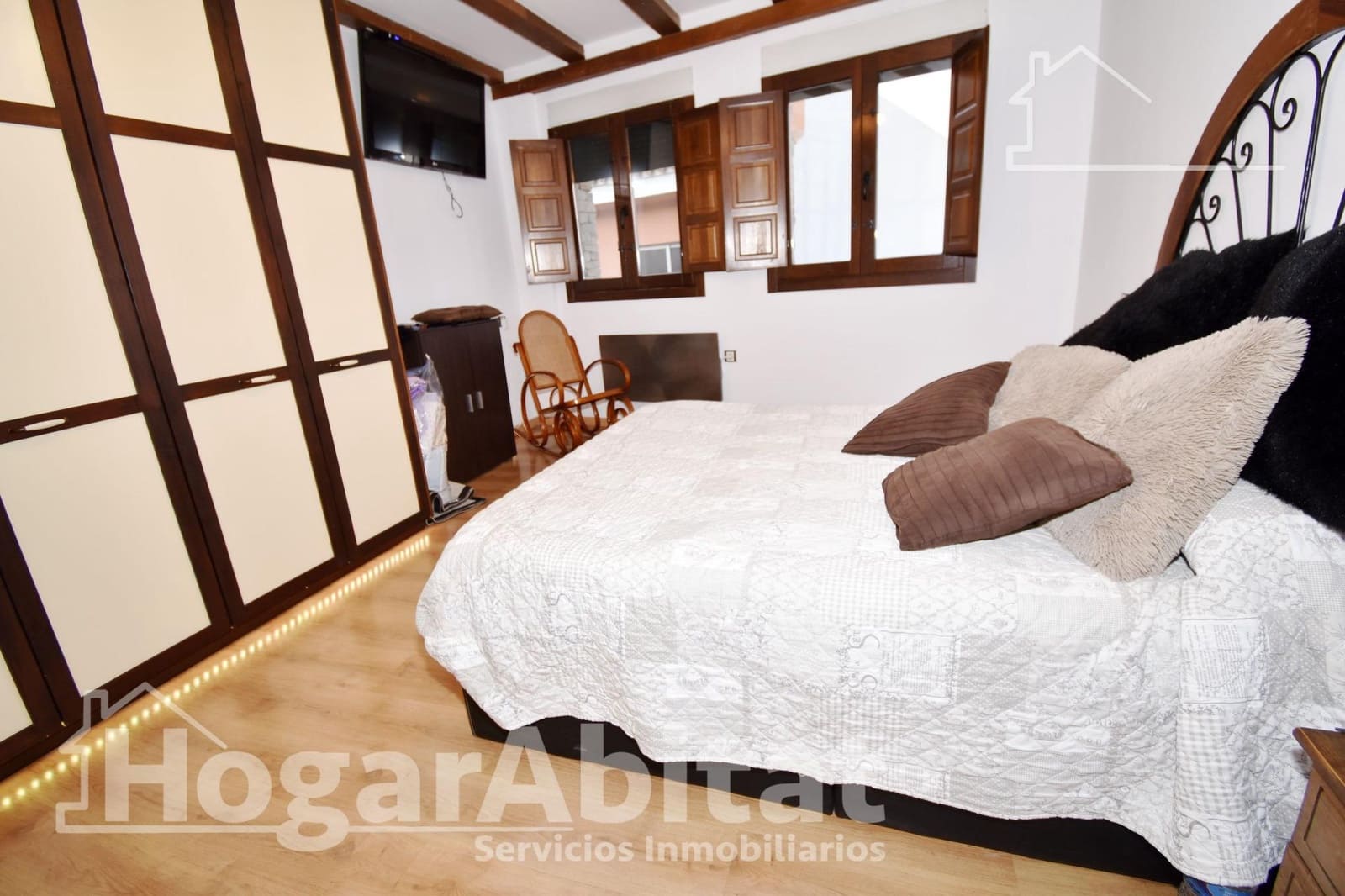 3 camera da letto Villetta a Schiera in vendita in Chiva con garage - 299.999 € (Rif: 9476143)