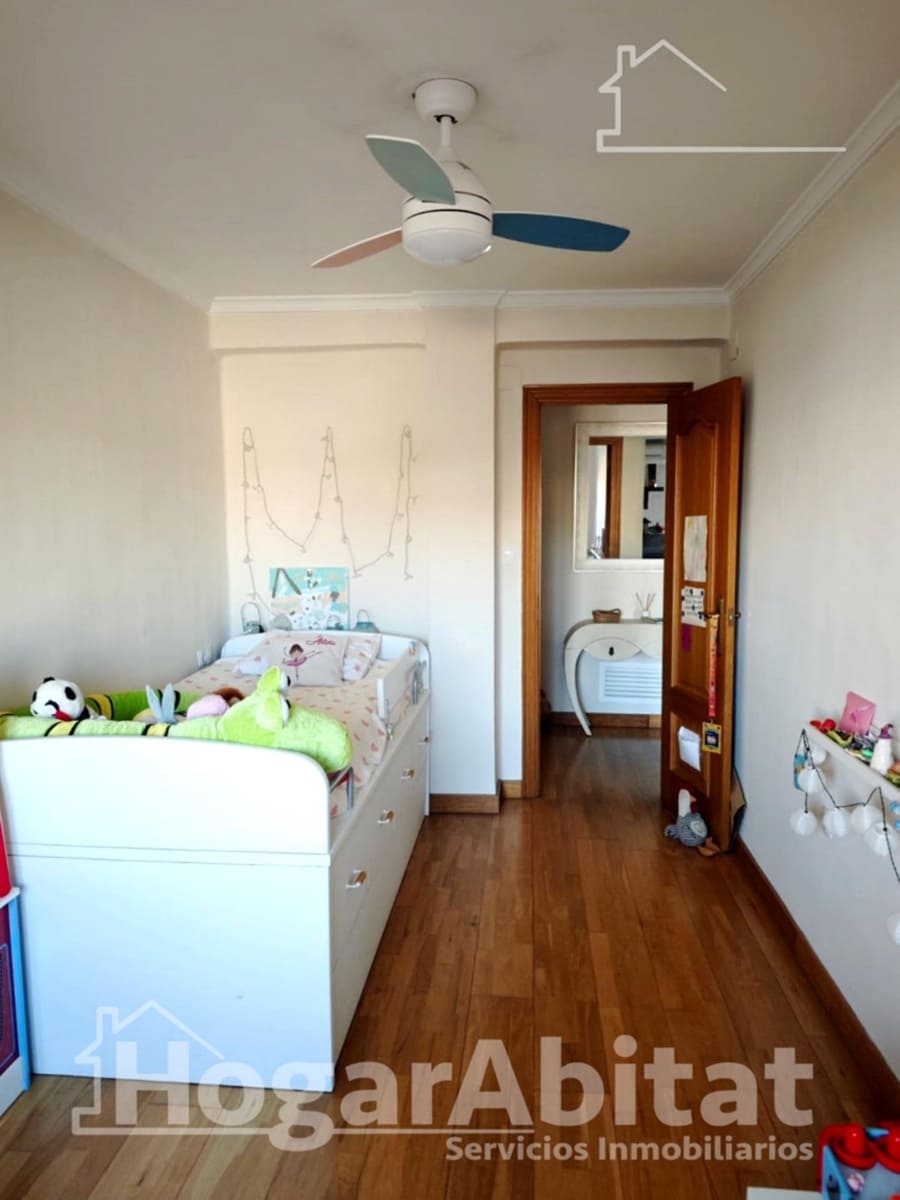 2 sypialnia Mieszkanie na sprzedaż w Miasto Walencja - 170 000 € (Ref: 9476149)