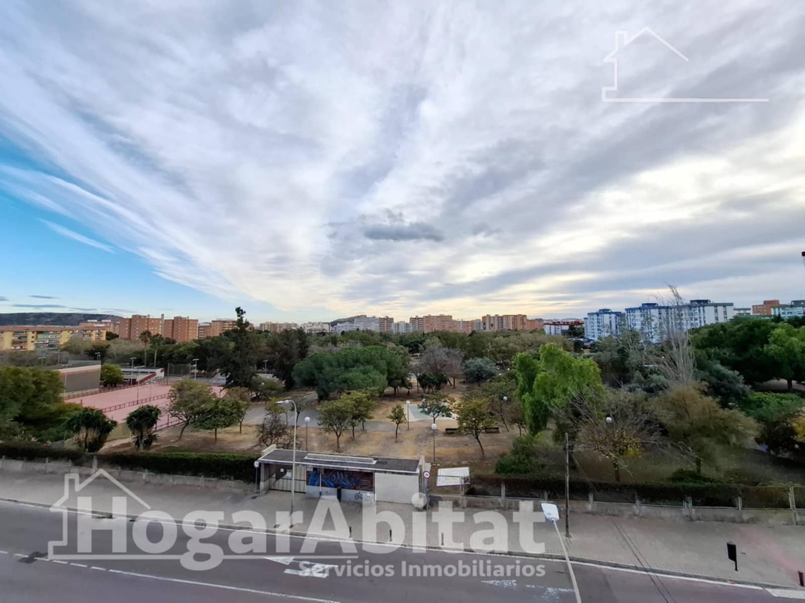 3 chambre Appartement à vendre à Alicante ville - 165 000 € (Ref: 9476154)