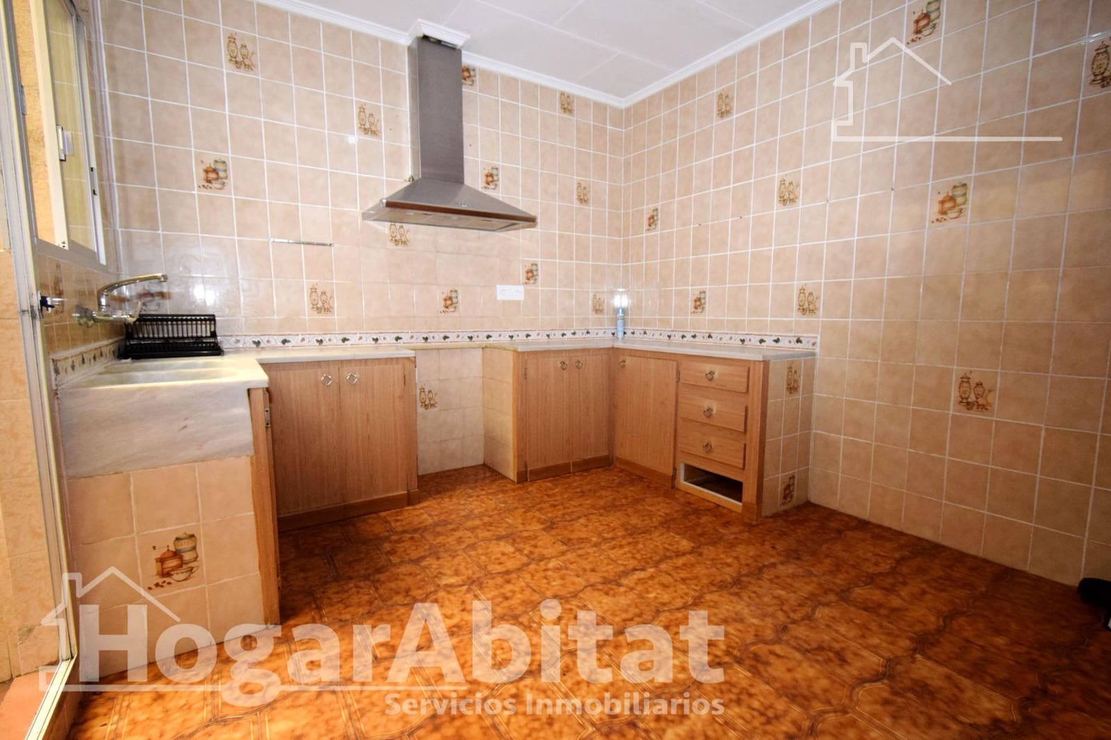 5 makuuhuone Omakotitalo myytävänä paikassa Cheste mukana 
autotalli - 229 900 € (Ref: 9476163)