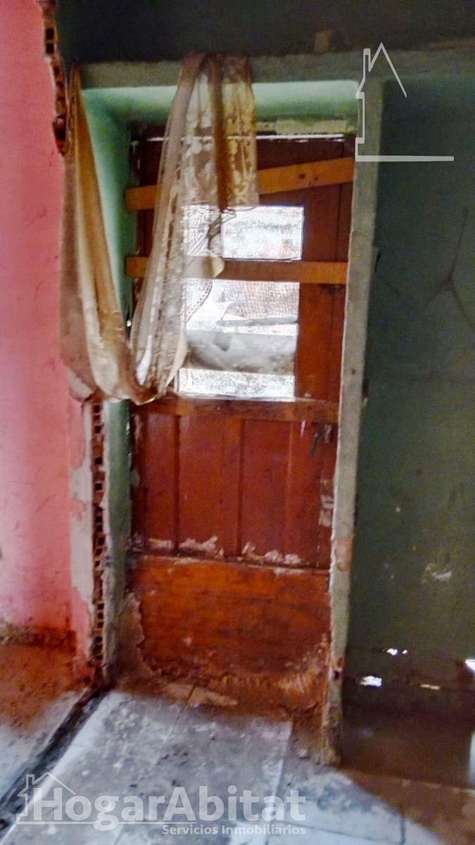 3 slaapkamer Huis te koop in Alginet - € 65.000 (Ref: 9476166)