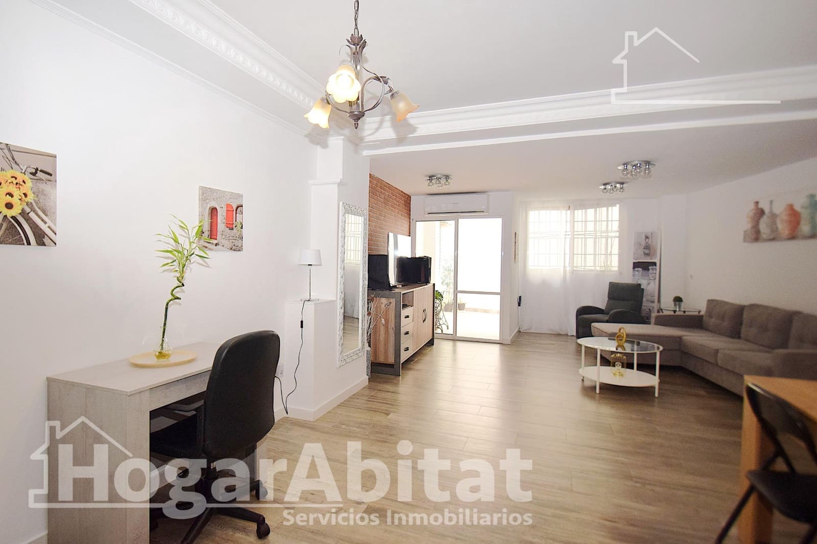 4 soveværelse Byhus til salg i Moncada - € 360.000 (Ref: 9476170)