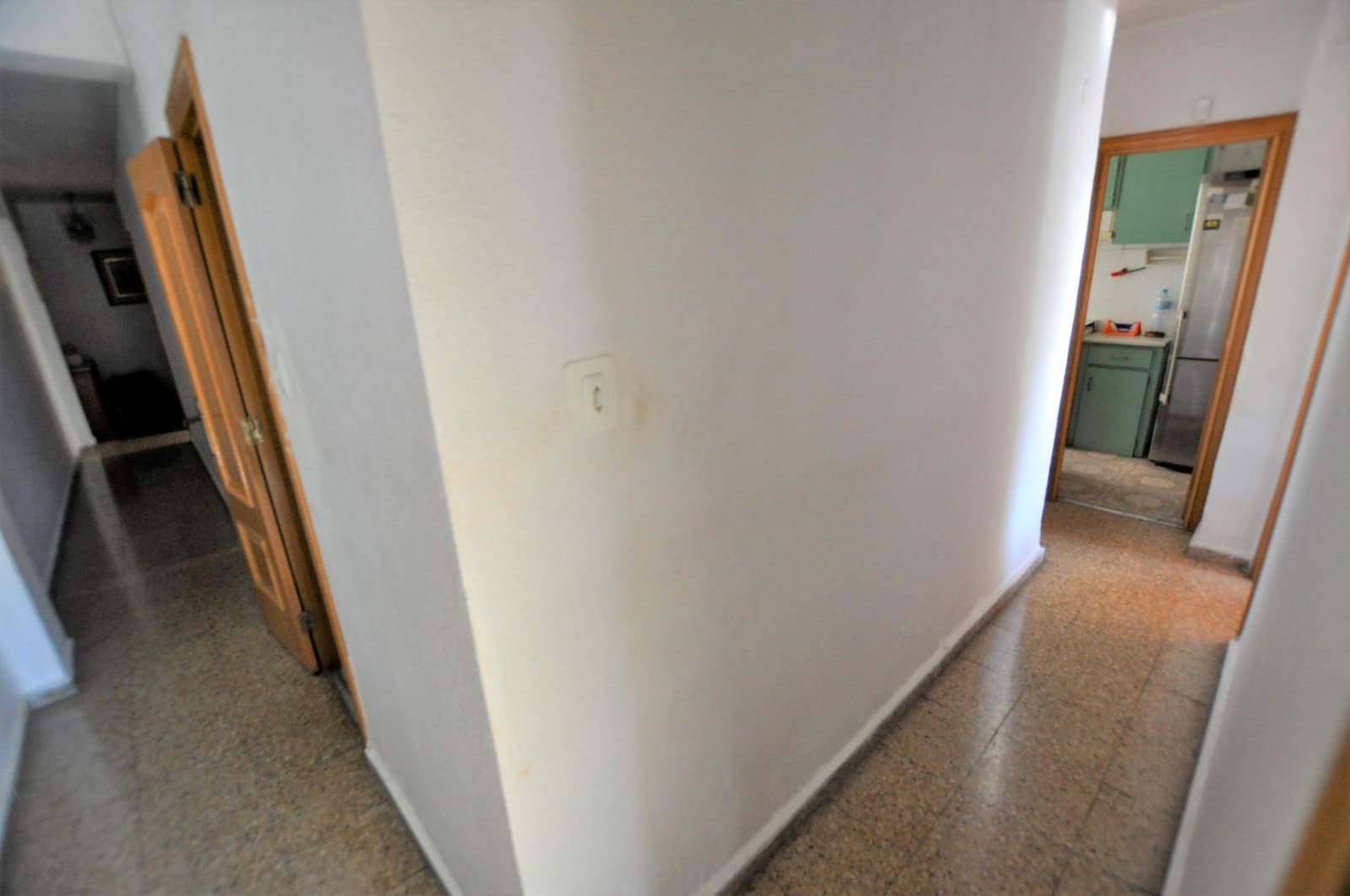 4 sovrum Lägenhet till salu i Valencia stad - 185 000 € (Ref: 9481230)