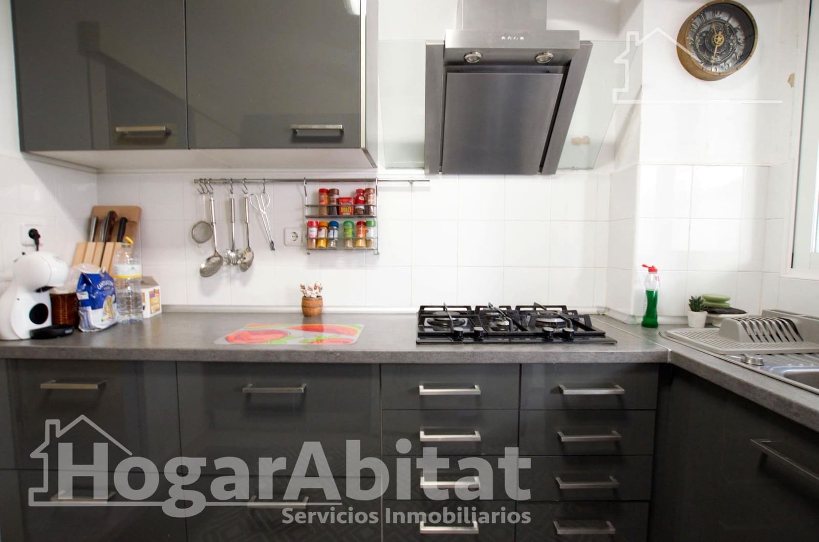 3 bedroom Flat for sale in Oliva - € 165,000 (Ref: 9481236)