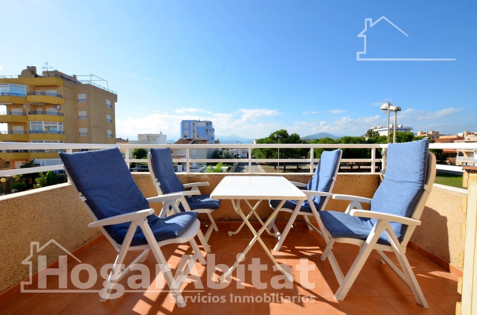 3 bedroom Flat for sale in Oliva with garage - € 225,000 (Ref: 9481237)