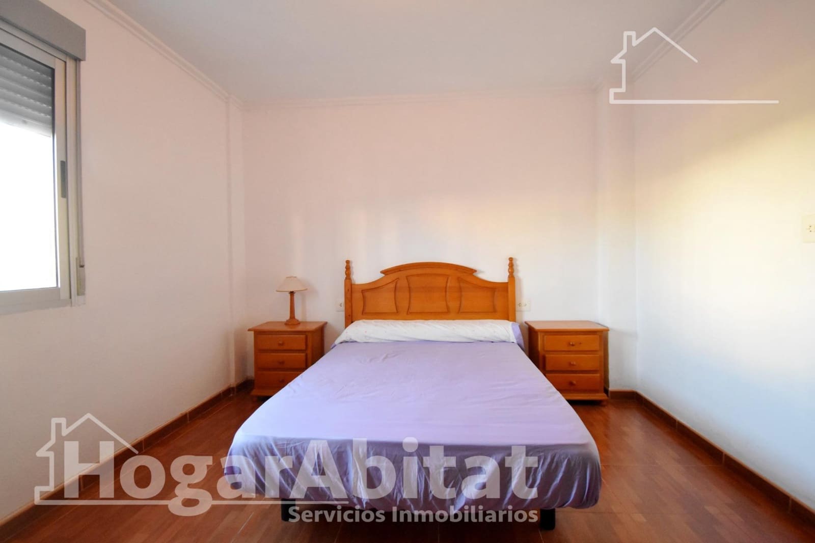 5 bedroom Villa for sale in Oliva with pool garage - € 320,000 (Ref: 9481238)