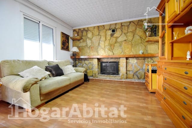 5 sypialnia Willa na sprzedaż w Oliva z basenem garażem - 320 000 € (Ref: 9481238)