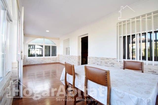 5 sypialnia Willa na sprzedaż w Oliva z basenem garażem - 320 000 € (Ref: 9481238)