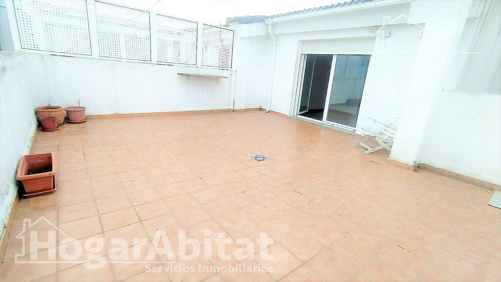 4 bedroom Penthouse for sale in Gandia with garage - € 380,000 (Ref: 9481239)