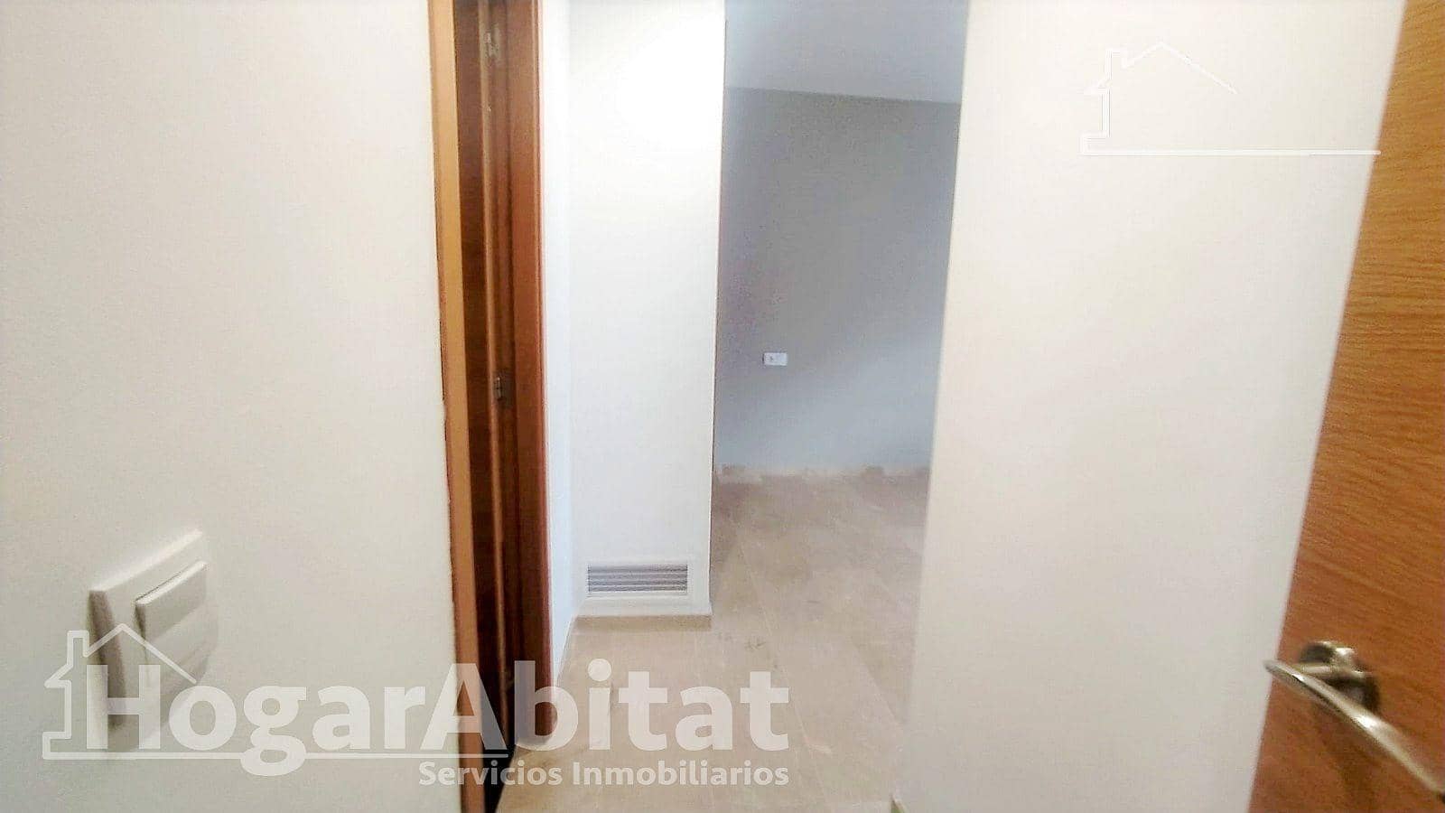 4 bedroom Penthouse for sale in Gandia with garage - € 380,000 (Ref: 9481239)