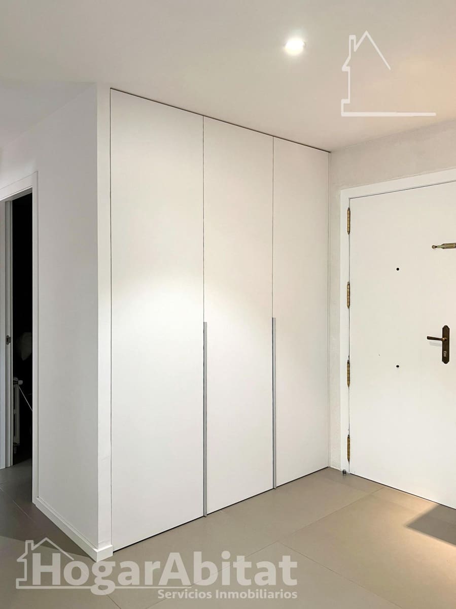 3 soverom Penthouse til salgs i Castello de la Plana med garasje - € 285 000 (Ref: 9481242)