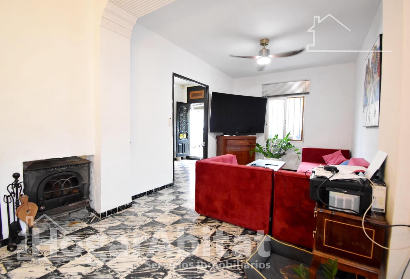 5 bedroom Townhouse for sale in Oliva with garage - € 220,000 (Ref: 9481250)