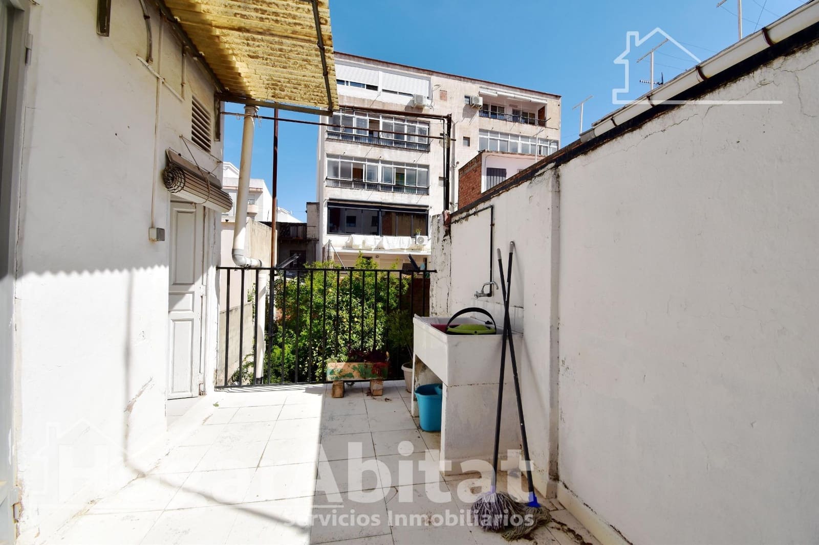 7 slaapkamer Huis te koop in Gandia - € 280.000 (Ref: 9481251)